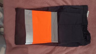 Pantalones de trabajo nuevos
