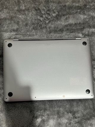 MacBook Pro 13” 2019 Plata