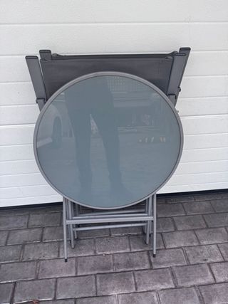 Conjunto mesa y sillas plegables exterior