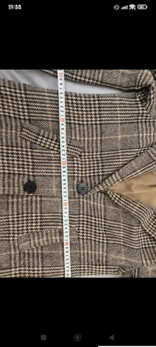 Abrigo cuadros beige y marrón