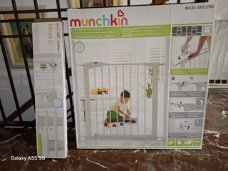 Barrera seguridad bebé Munchkin
