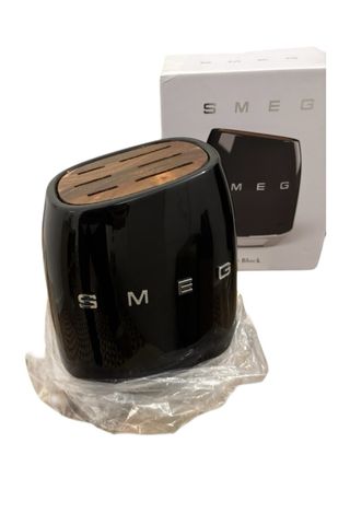 Bloco de Facas SMEG Madeira e Plástico Preto