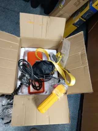 VEVOR Polipasto Eléctrico de Cadena 580W Capacidad