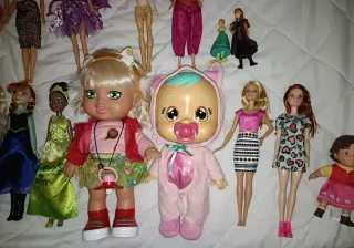 Lote de Muñecas Variadas