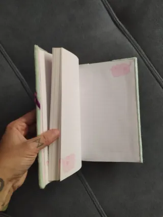 Cuaderno Peluche Pusheen Corazón Lila