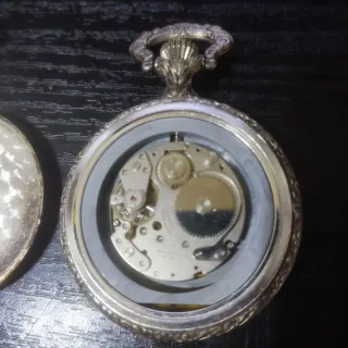 Reloj de bolsillo Sorienter grabado