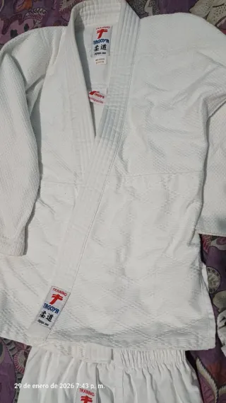 Kimono karate blanco