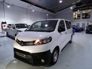 Toyota Proace 2.0Diesel 145cv 9 plazas 2023