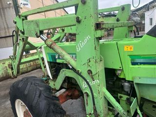 Tractor Agrifull 80E con pala