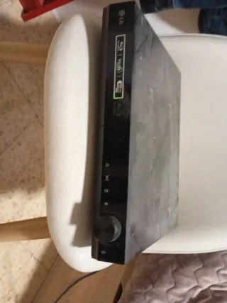 Pantalla y sund room