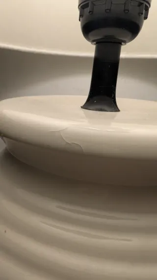 Lámpara de mesa cerámica antigua