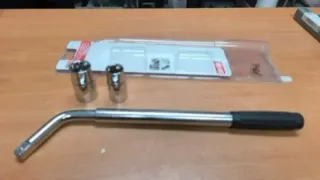 LLAVE DE TORNILLO DE RUEDAS EXTENSIBLE