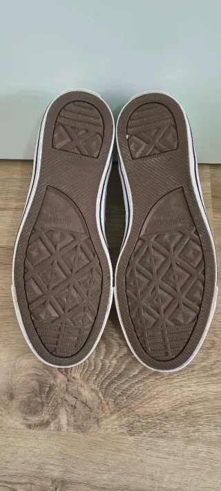 Converse talla 39 color verde menta turquesa.