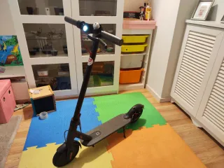 Patinete Eléctrico Xiaomi M365