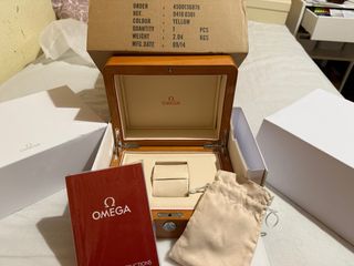 Caja Reloj Omega Madera Barnizada