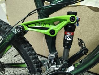 Bicicleta de montaña, doble amortiguación , Trek