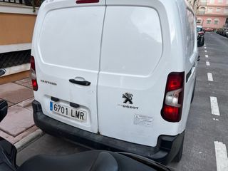 Peugeot Partner 2021