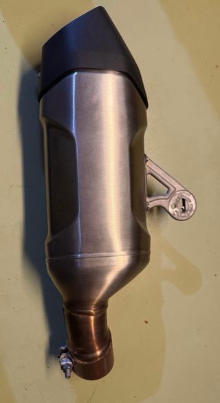 Tubo de escape OEM BMW R1300GS