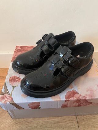 Merceditas charol Dr. Martens 36