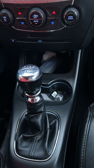 Lounge, 2011, Negro, Techo solar, Alpine,