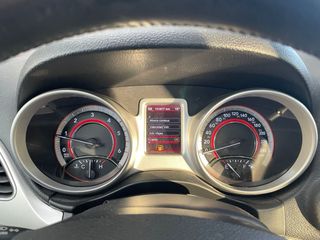 Lounge, 2011, Negro, Techo solar, Alpine,