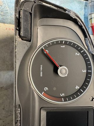 VW T5.1 Cuadro Instrumentos 7E0920860A