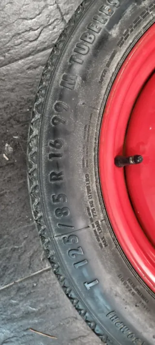 NEUMÁTICO REPUESTO CONTINENTAL NUEVO 125/85R16 99M