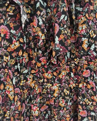 Vestido Zara floral talla XS