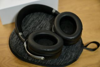 Auriculares Focal Bathys con DAC y ANC