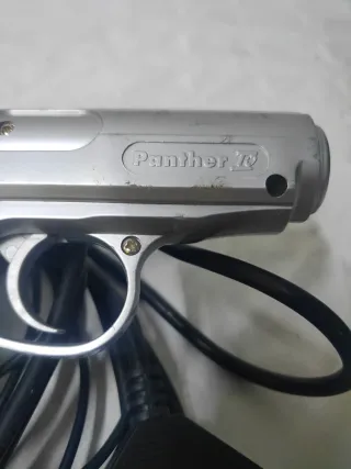Pistola Panther 70 para consola