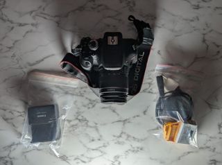 Camara Réflex Canon EOS 600D con Objetivo PRECIO 2