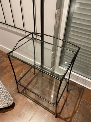 Cabecero de metal negro