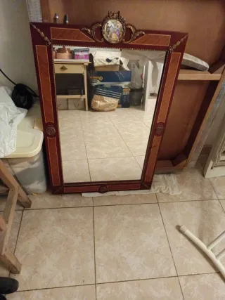 Espejo antiguo marco madera maciza, incrustaciones