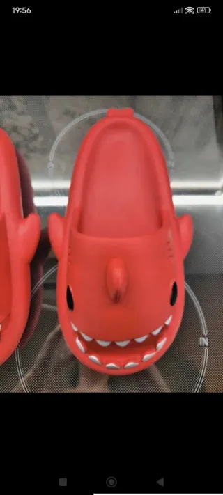 Chanclas de tiburón