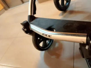 Carrito de bebé Jane con plástico de lluvia
