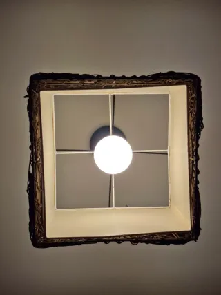 Lámpara de techo de ratán