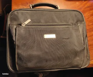 Proyector casero o para empresa.