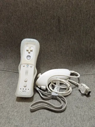 Telecomando Wii Motion Plus Integrato + Nunchuk