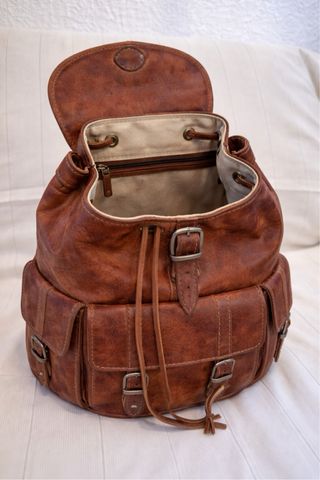 Mochila de cuero unisex