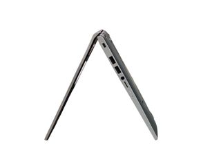 Portatile ASUS I5 10ª gen, SSD 512GB, 8GB RAM + caricatore + borsa