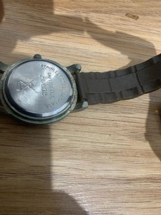 Lote 4 Relojes (Beige y Negro)