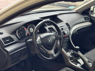 Honda Accord 2.0iVTEC 156 6 velocidades EXECUTIVE