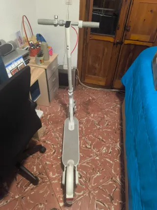 Xiaomi Scooter 4 Lite — Como nuevo