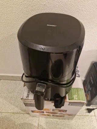 AIR FRIER. FREIDORA DE AIRE.