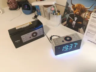 Radio-reloj iToma Bluetooth Negro/Plata