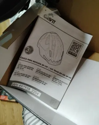 Casco Crivit con luz trasera Nuevo