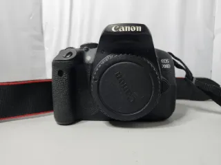 Canon EOS 700D (Por favor lea/Perfavore leggere)