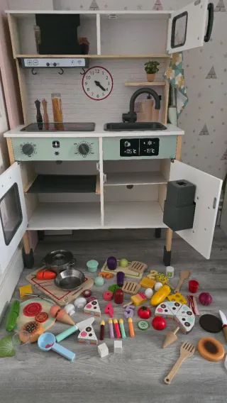 Cocinita niños mas complementos.