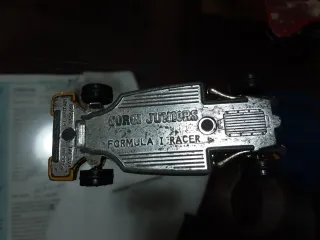 Fórmula 1 Matchbox  corgy pilen