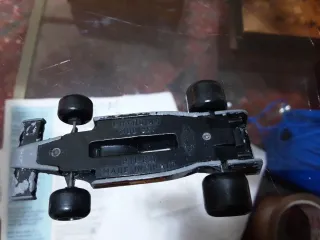 Fórmula 1 Matchbox  corgy pilen